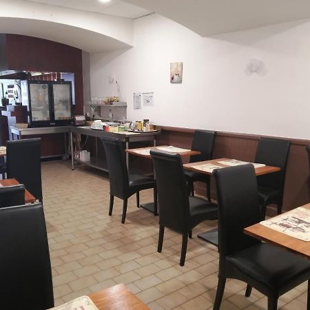 Hotel Le Palma Angoulême Eksteriør billede